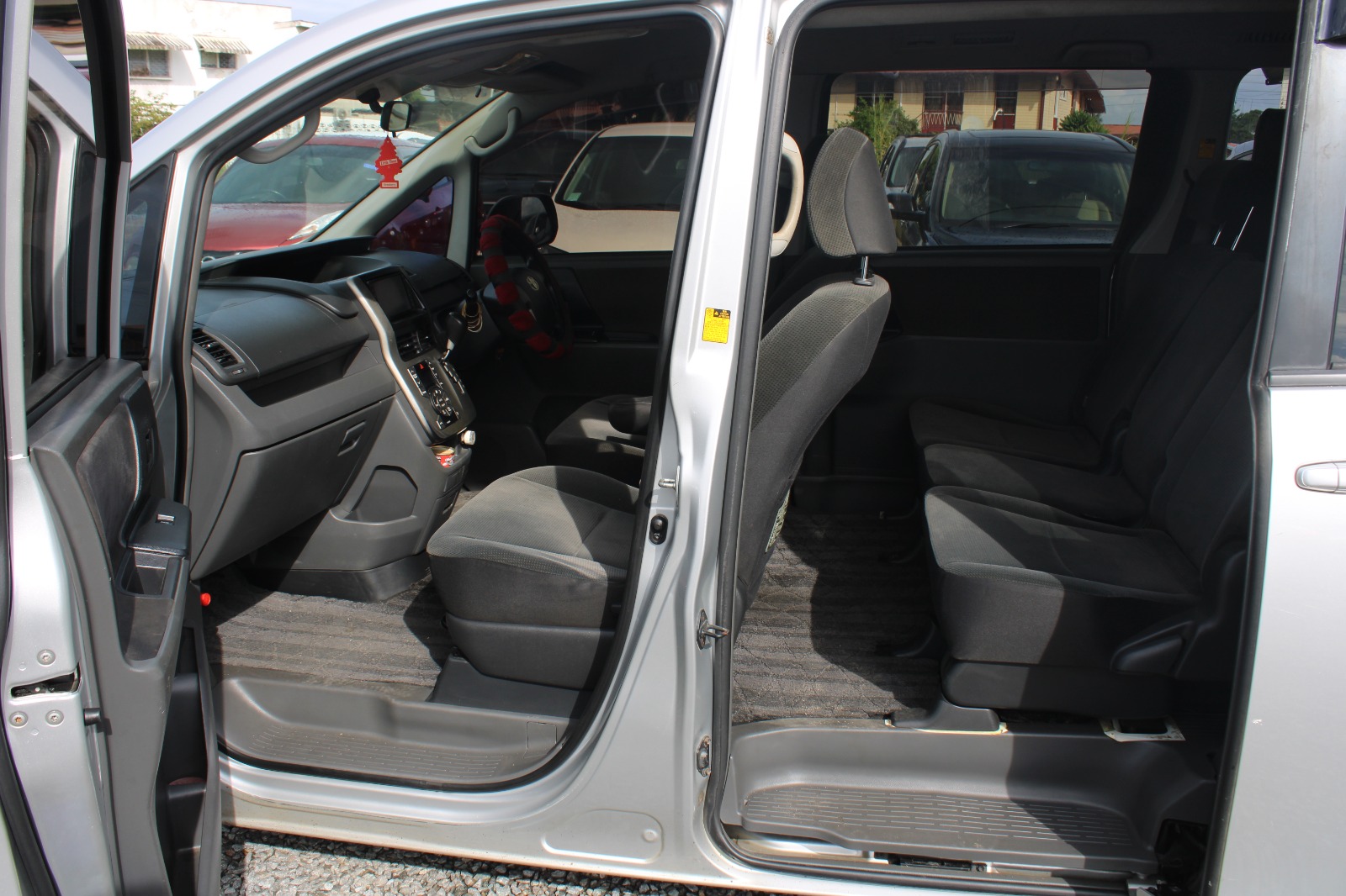 7fc1b0a1-79aa-4590-97bd-12d5b93f6ec3