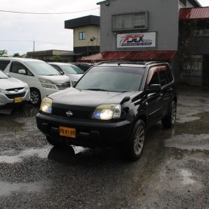 Alternative view of 2004 NISSAN X-TRAIL (BLACK)