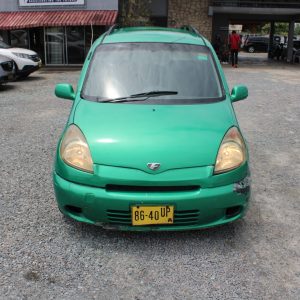 1999 TOYOTA FUN CARGO (GREEN)
