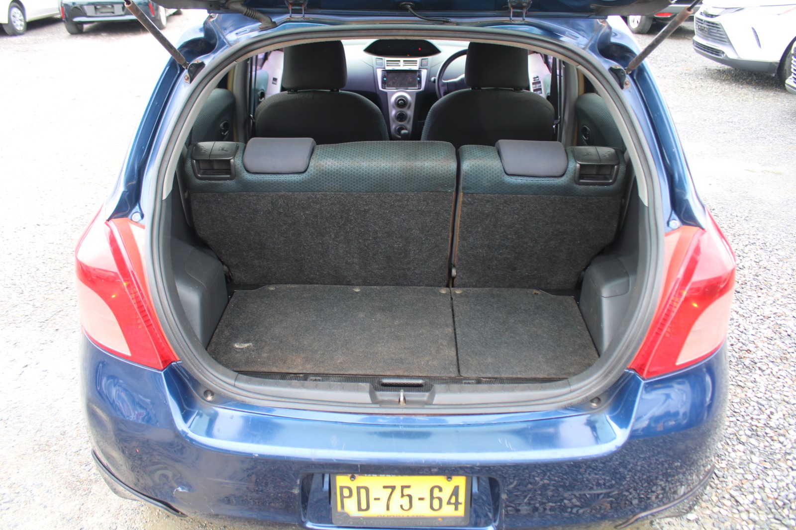 2005 TOYOTA VITZ (D.BLAUW) - Afbeelding 13