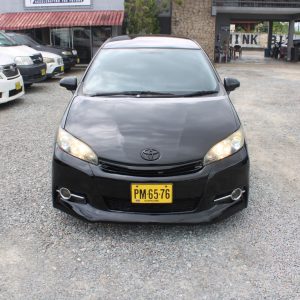 2013 TOYOTA WISH (BLACK)
