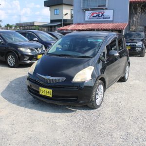 Alternative view of 2009 TOYOTA RACTIS (BLACK)