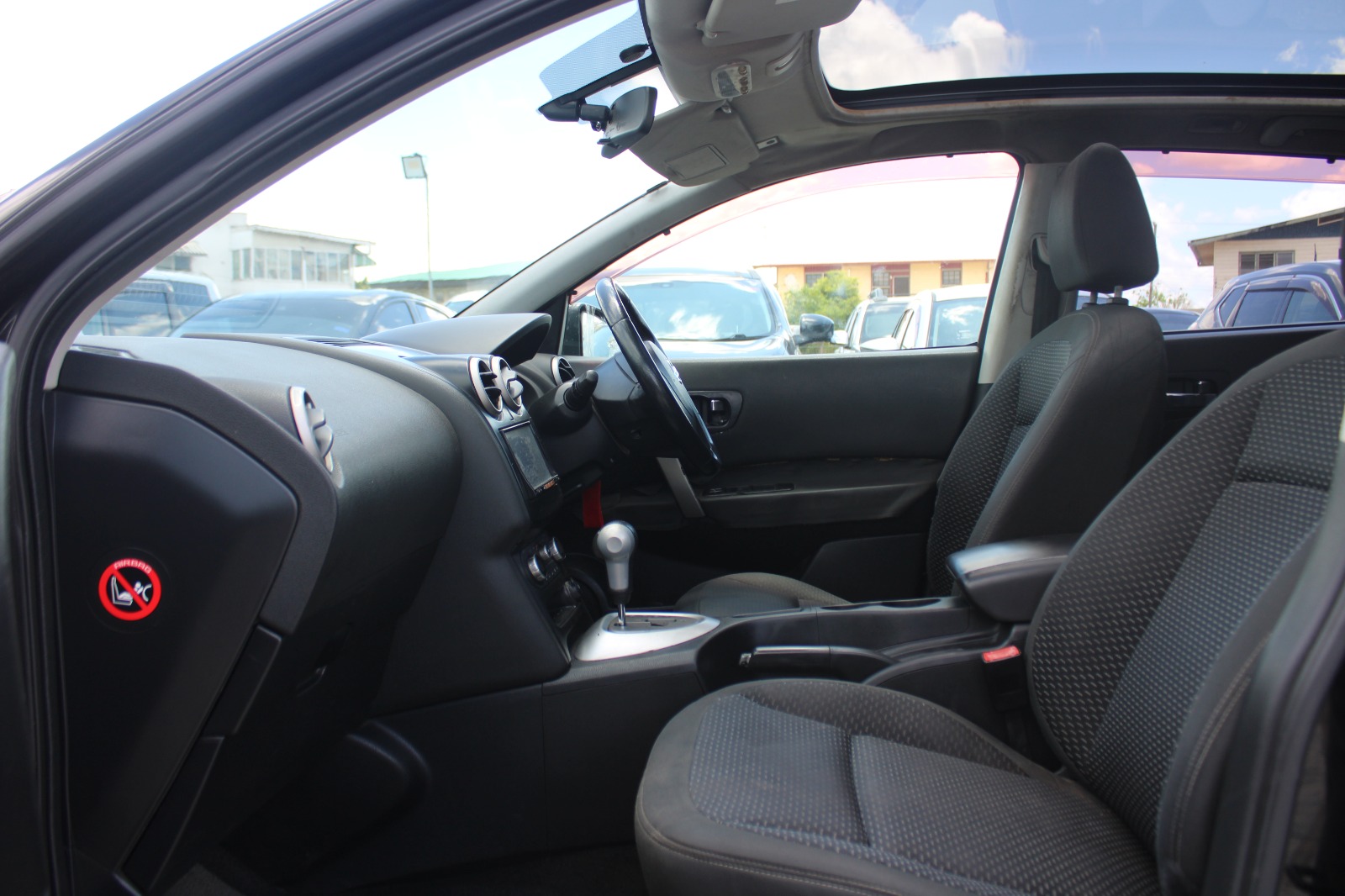 2013 NISSAN DUALIS (BLACK) - Afbeelding 10