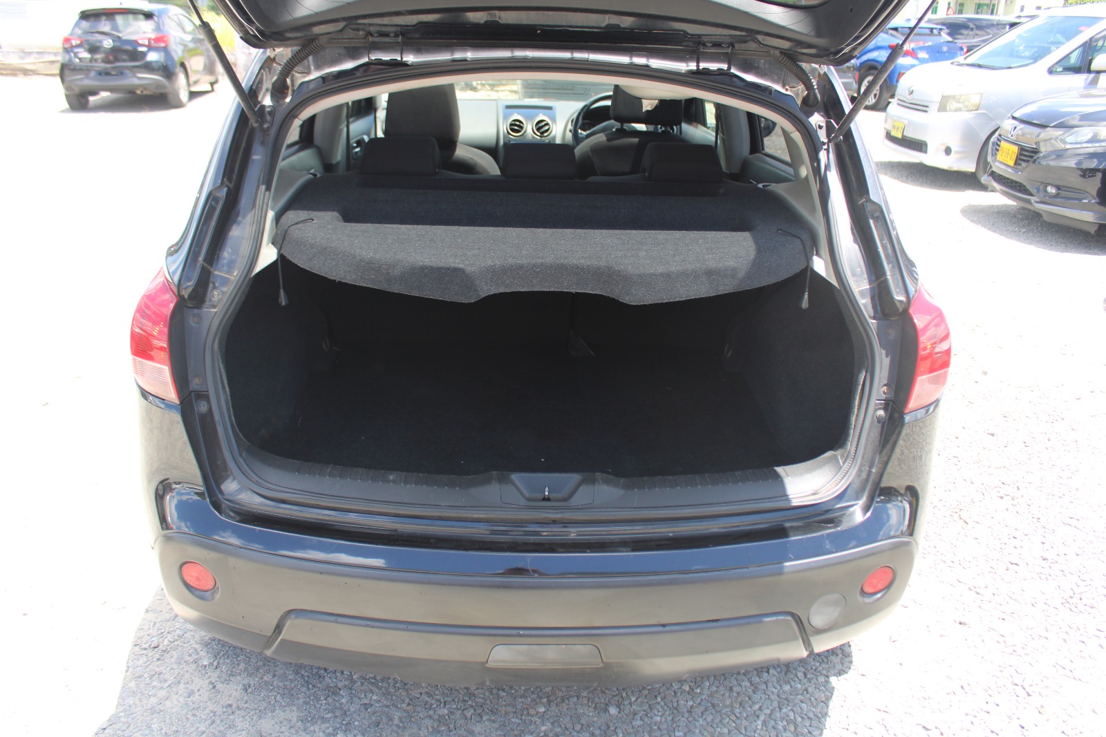 2013 NISSAN DUALIS (BLACK) - Afbeelding 13