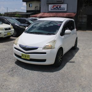 Alternative view of 2006 TOYOTA RACTIS (WHITE)