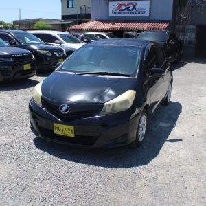 Alternative view of 2012 Toyota Vitz (Black)