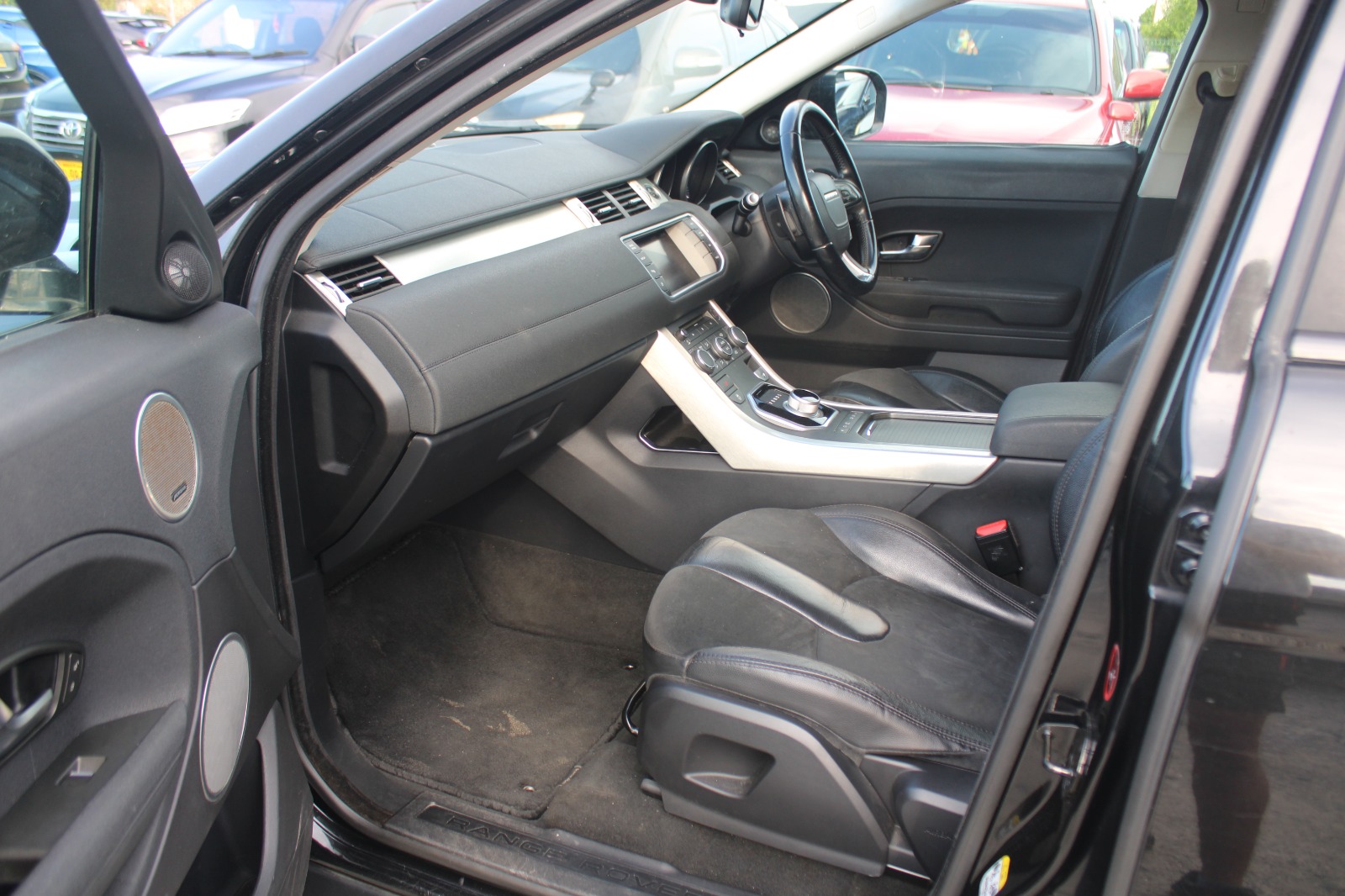 2013 RANGE ROVER (BLACK) - Afbeelding 10